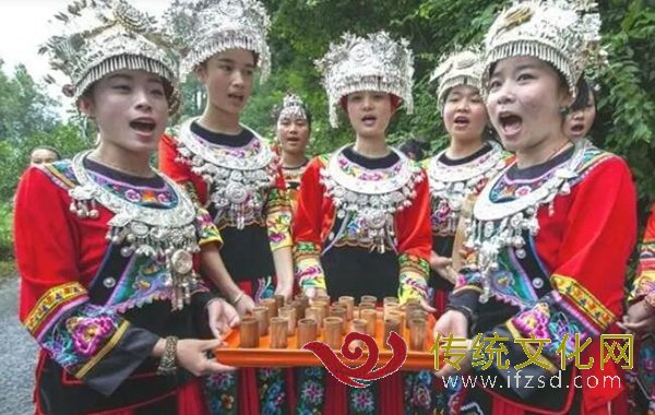 靖州苗族四月八盛会开启
